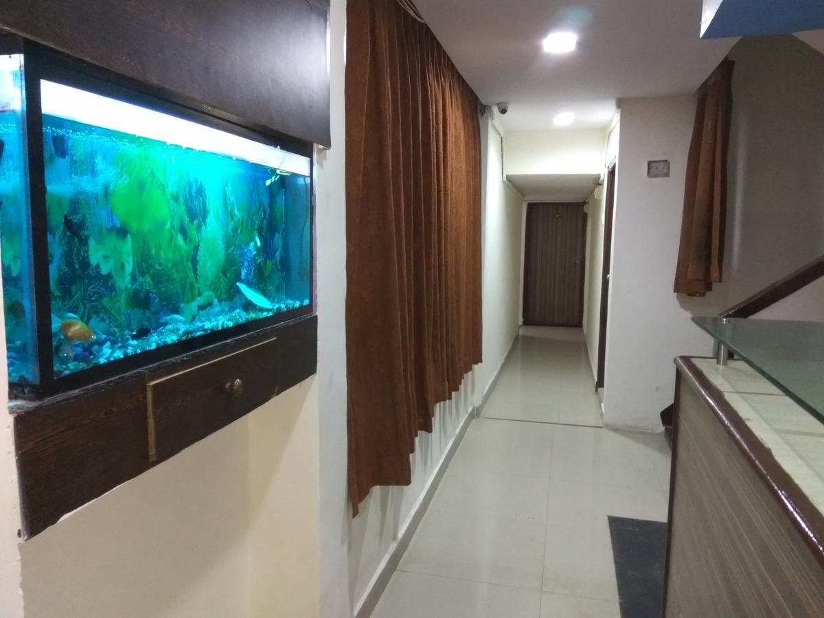 Hotel Shiva 潘韦尔 外观 照片