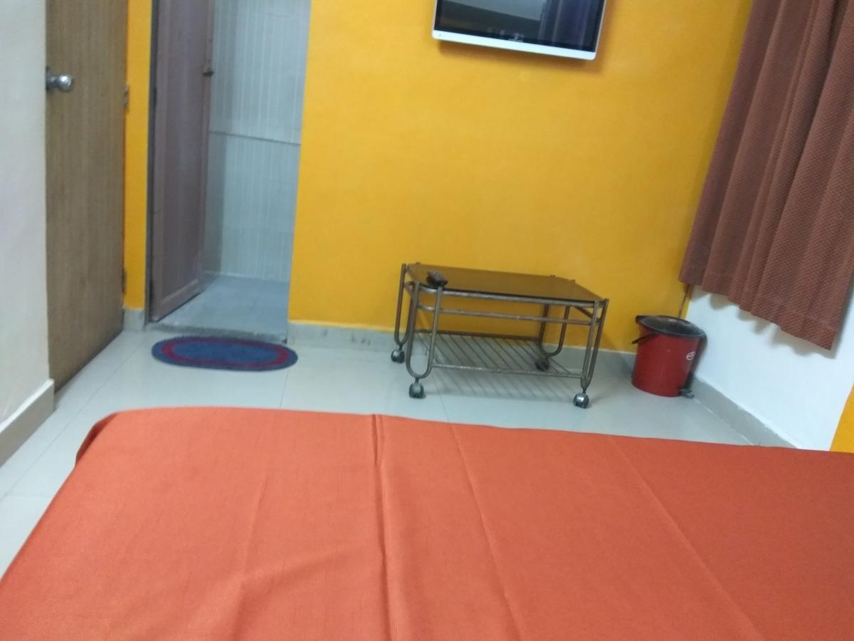 Hotel Shiva 潘韦尔 外观 照片